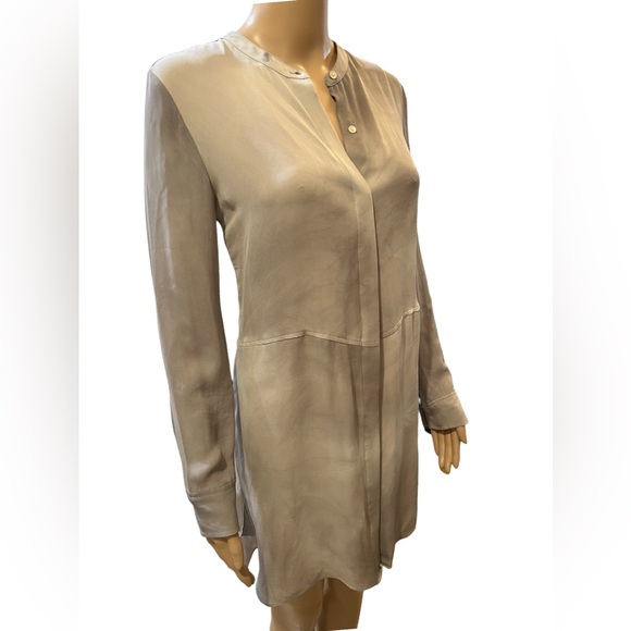 Beautiful ombre silk tunic from Wilfred ( Aritzia) - Picture 3 of 9